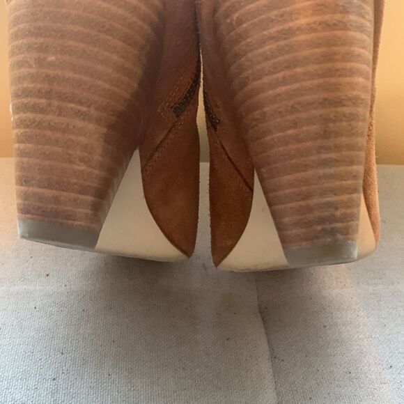 Pelle Moda Booties Brown Suede Ankle Boots Block Heel Womens Size 9 Western Boho - Picture 9 of 12